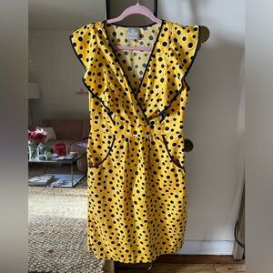 Karen Walker yellow polka dot dress 💛🌻